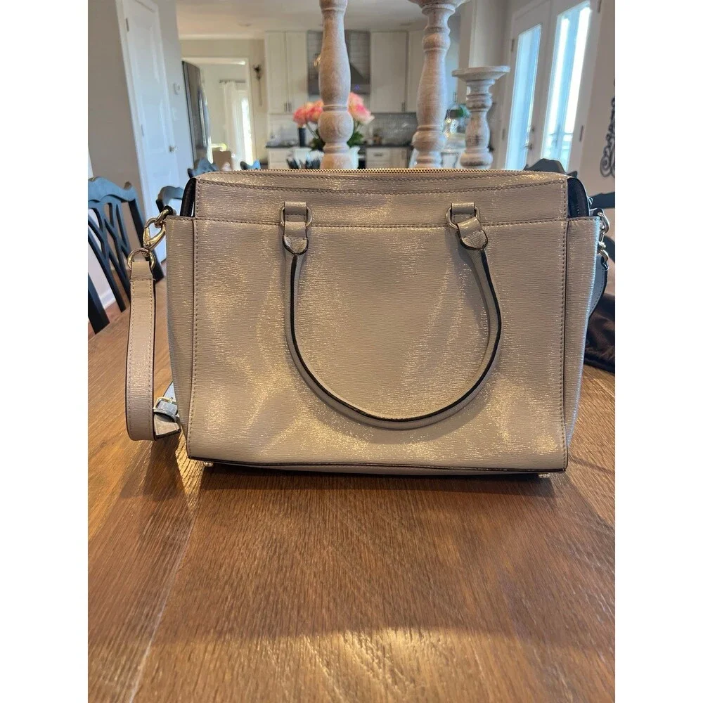 EUC Kate Spade Beacon Court Jeanne Satchel - Picture 9 of 10